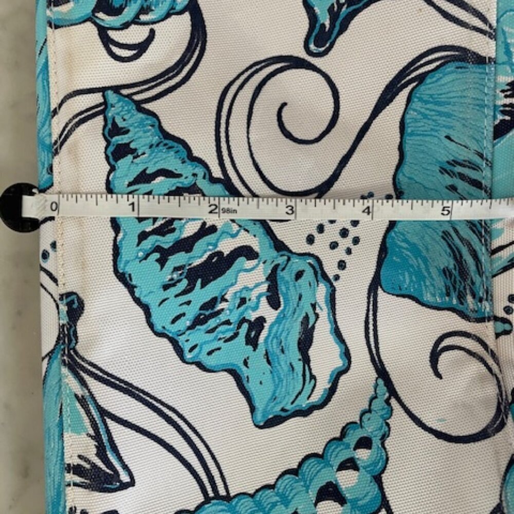 LILLY PULITZER Buena Vista Tote Blue White Shelll Jute Handles - Picture 14 of 16